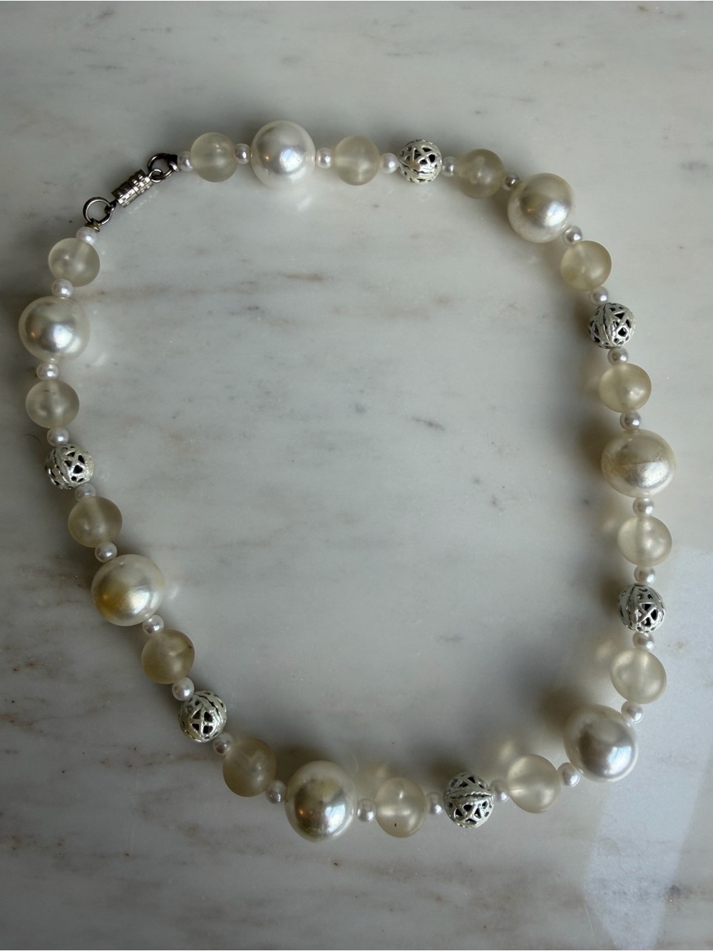 Vintage Elegant Pearly White Chunky Bead Necklace and Bracelet - Picture 4 of 8